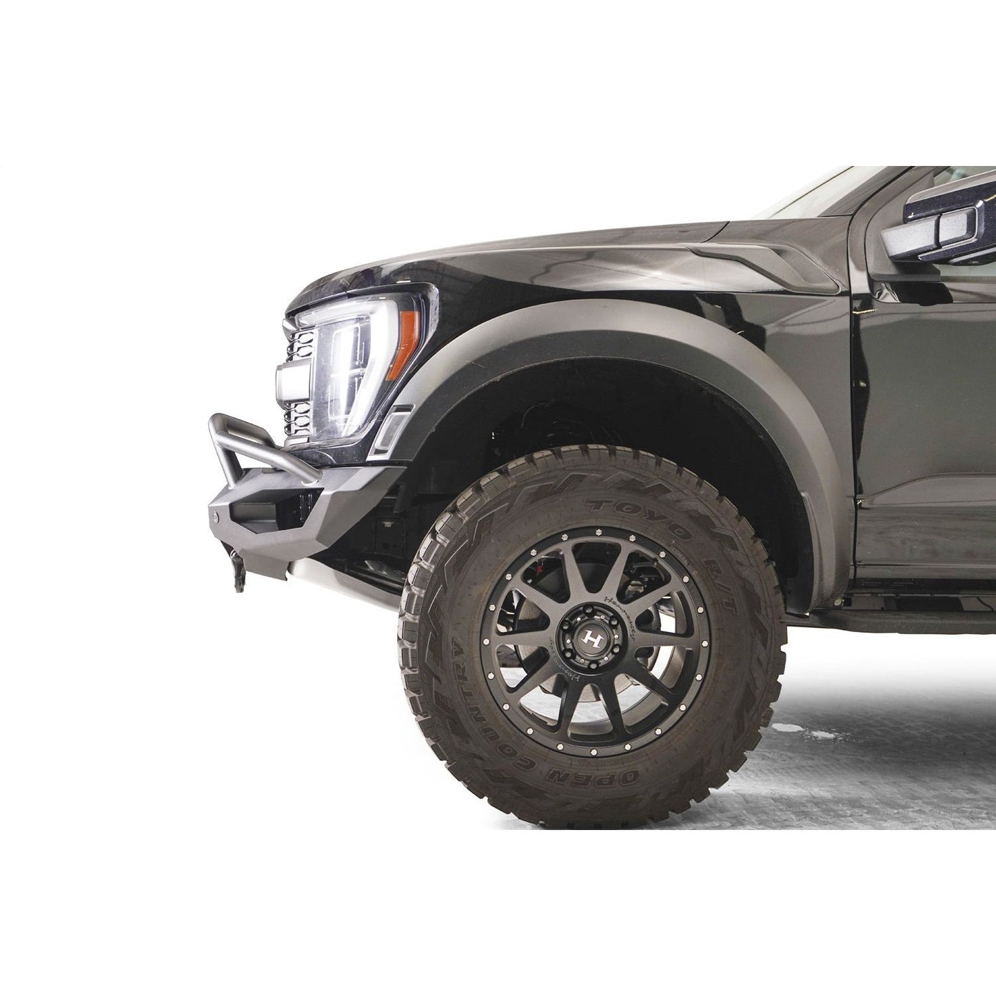 Fab Fours Matrix Front Bumper 2 Stage Black Powder Coated w/Pre-Runner Guard ACC Compatible l FR21-X5352-1