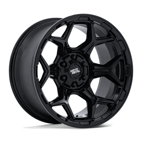 Moto Metal MO815 DUX Gloss Black wheel showcasing a sleek design and deep concave profile, ideal for performance vehicles.