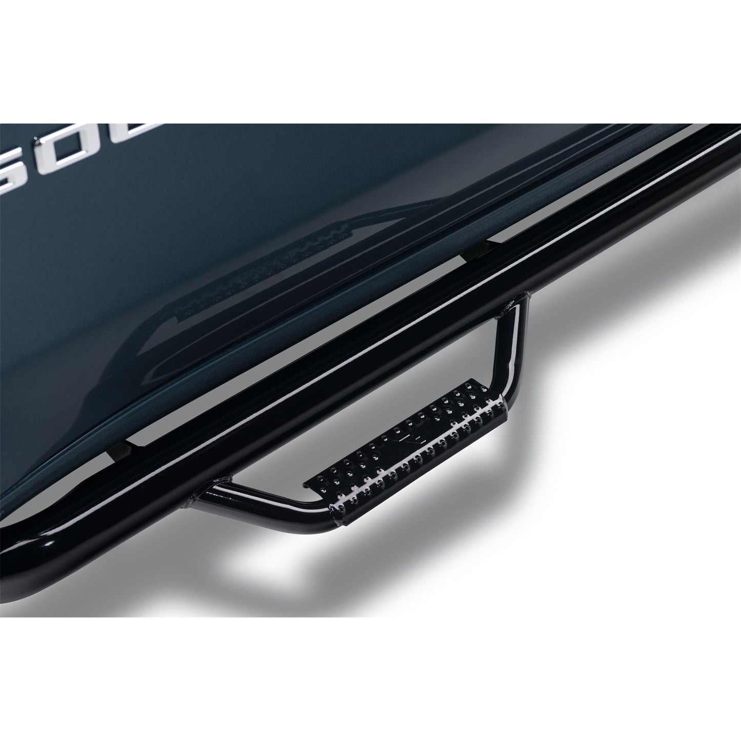 N-Fab | Nerf Step-W2W w/Bed Acs (3 Stps)-99-06(07Clc)Silv/Sierra6ft.6in.Ext SRW-GlossBlk | C99100QC-6