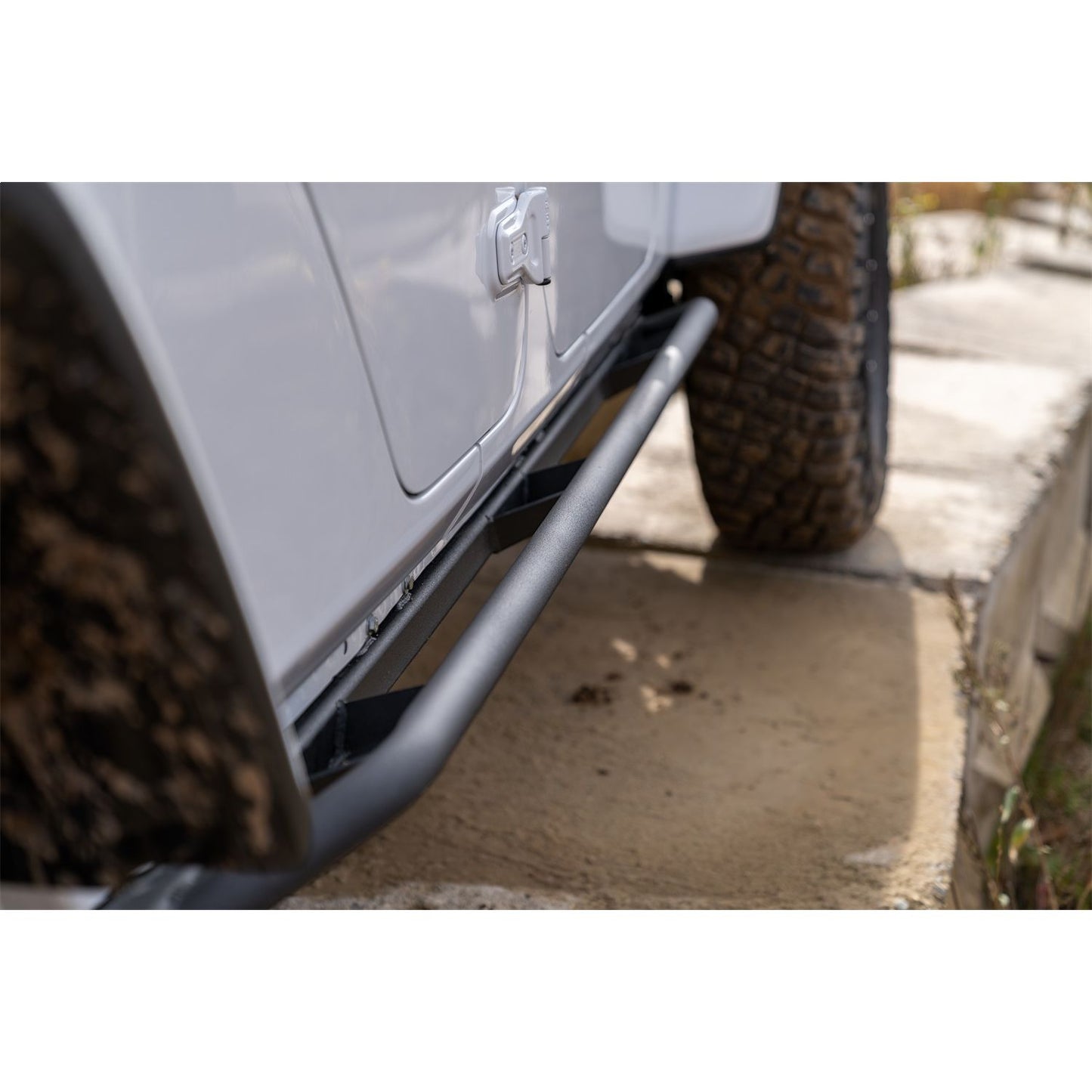 N-Fab | TrailSlider-Cab Len (2 Steps)-20-24 Gladiator-TX Blk | TSJ194-TX
