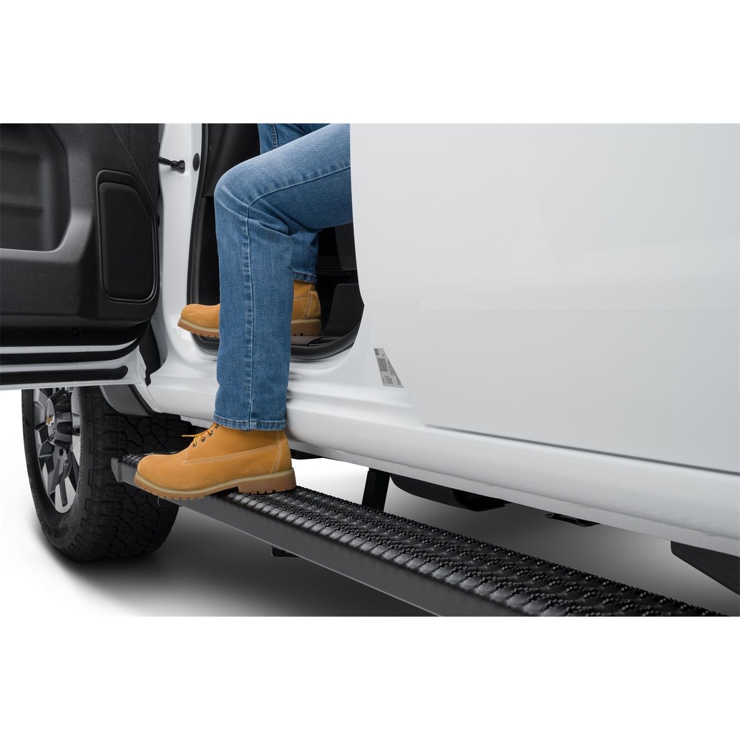 N-Fab | Growler-Cab Len-19 (New Body Style)-24 Silv/Sierra 1500/20-24HD Crw-TX Blk | GFC19CC-TX