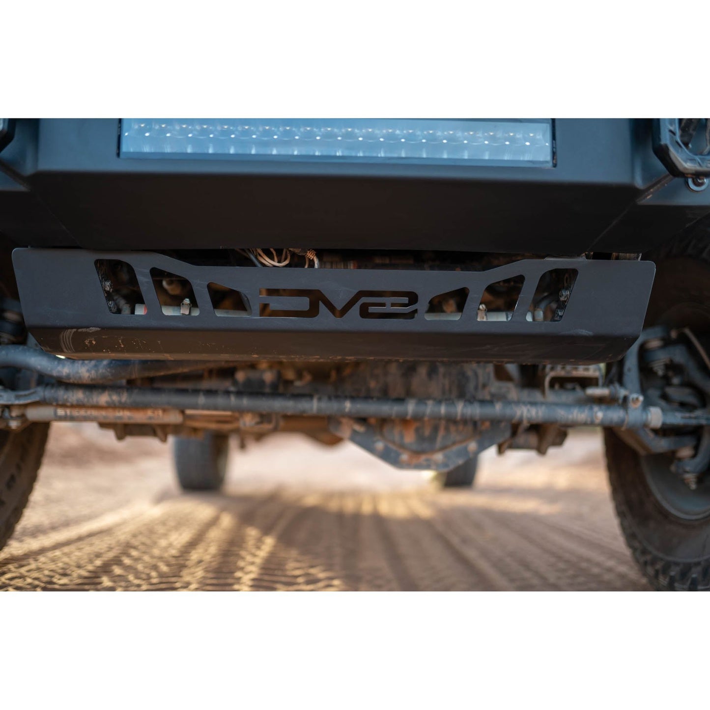 DV8 Off-Road 2018-2024 Jeep JL & JT | Sway Bar Disconnect Skid Plate C3| SPJL-02