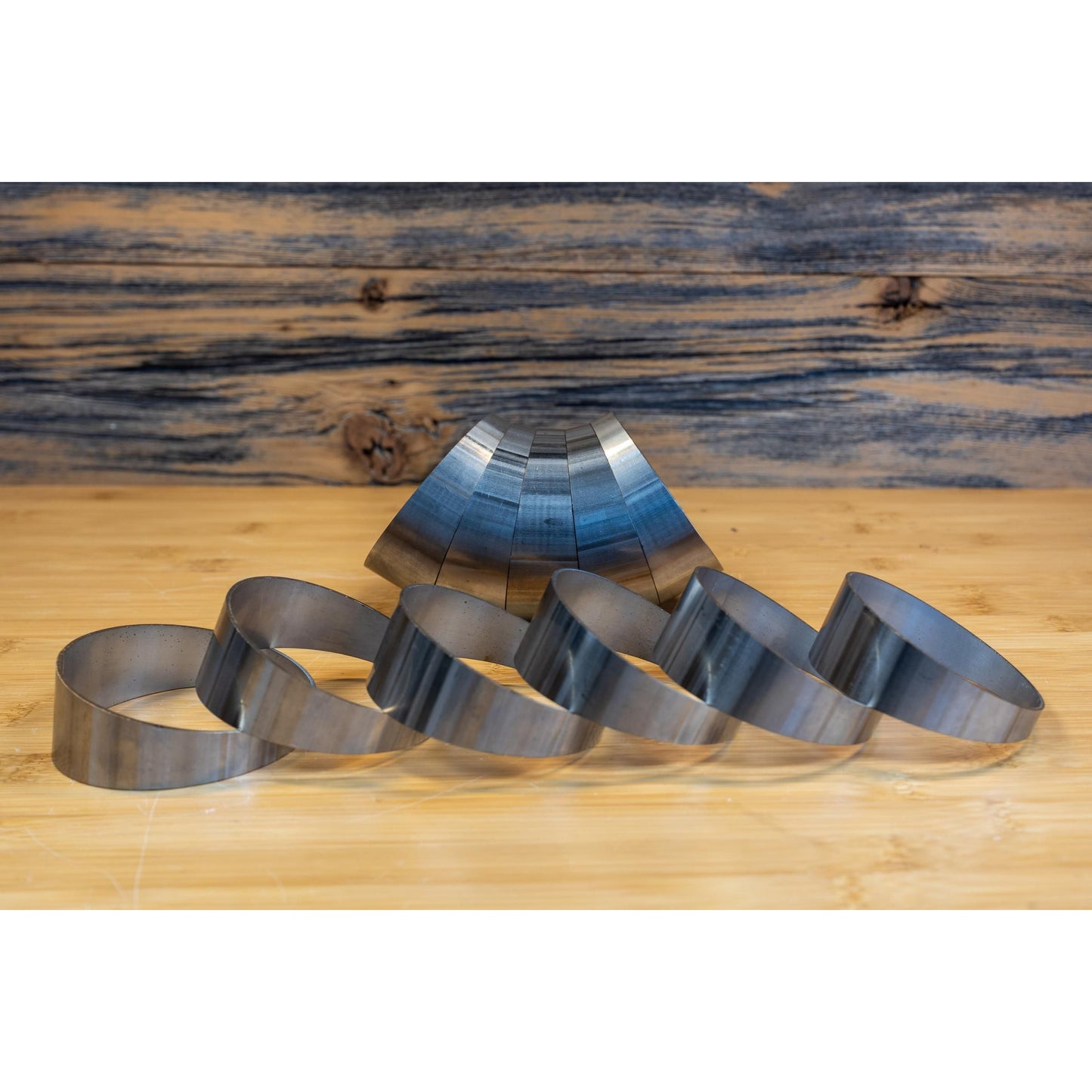 MBRP | Universal T304 Stainless Steel 180 Degree Pie Cut