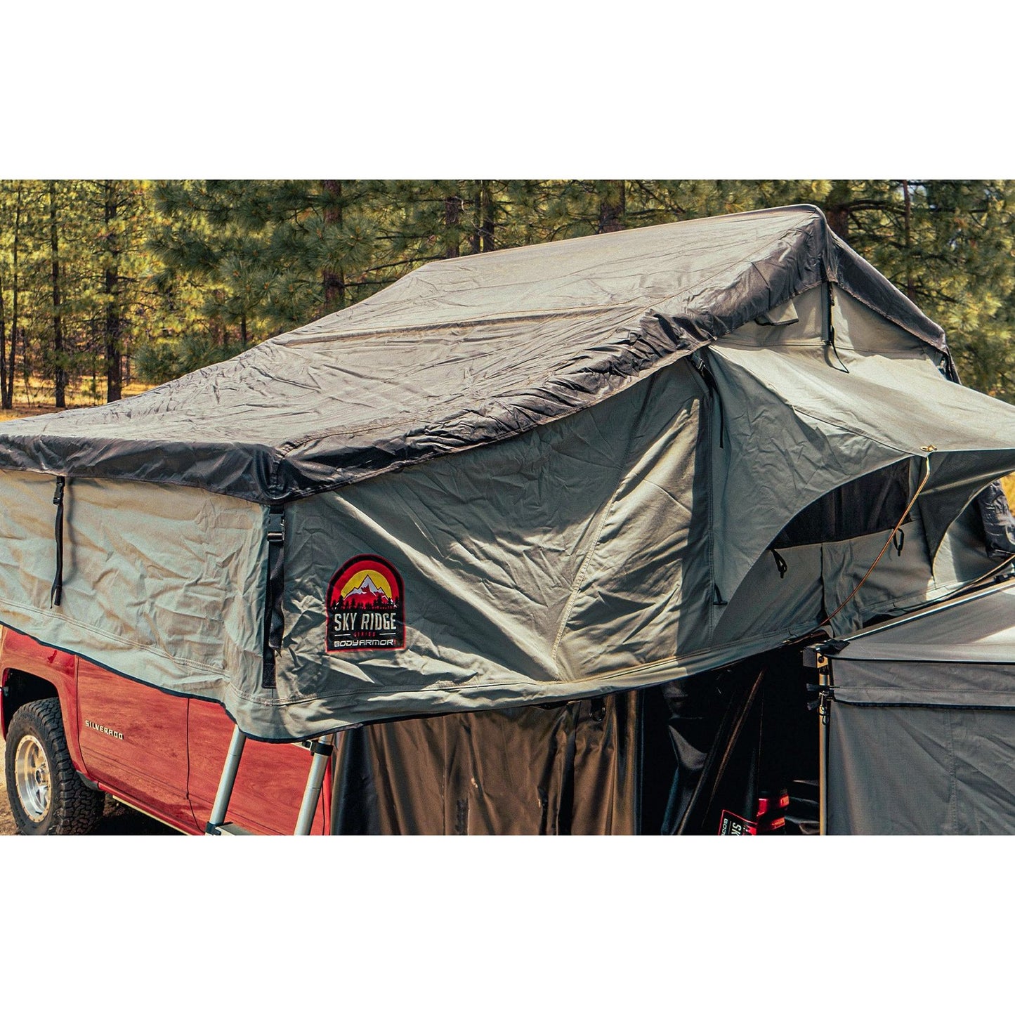 Body Armor 4x4 SKY RIDGE PIKE 2XL ROOF TOP TENT 20011