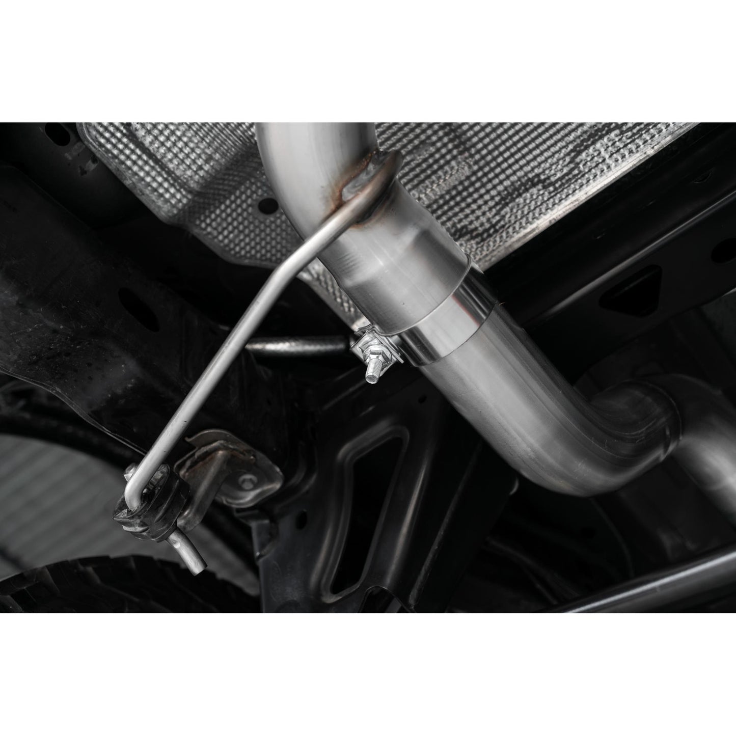 MBRP | 3 inch Cat-Back Single High Clearance Rear Exit 2021-Up Ford Bronco Aluminized Steel  | S5237AL