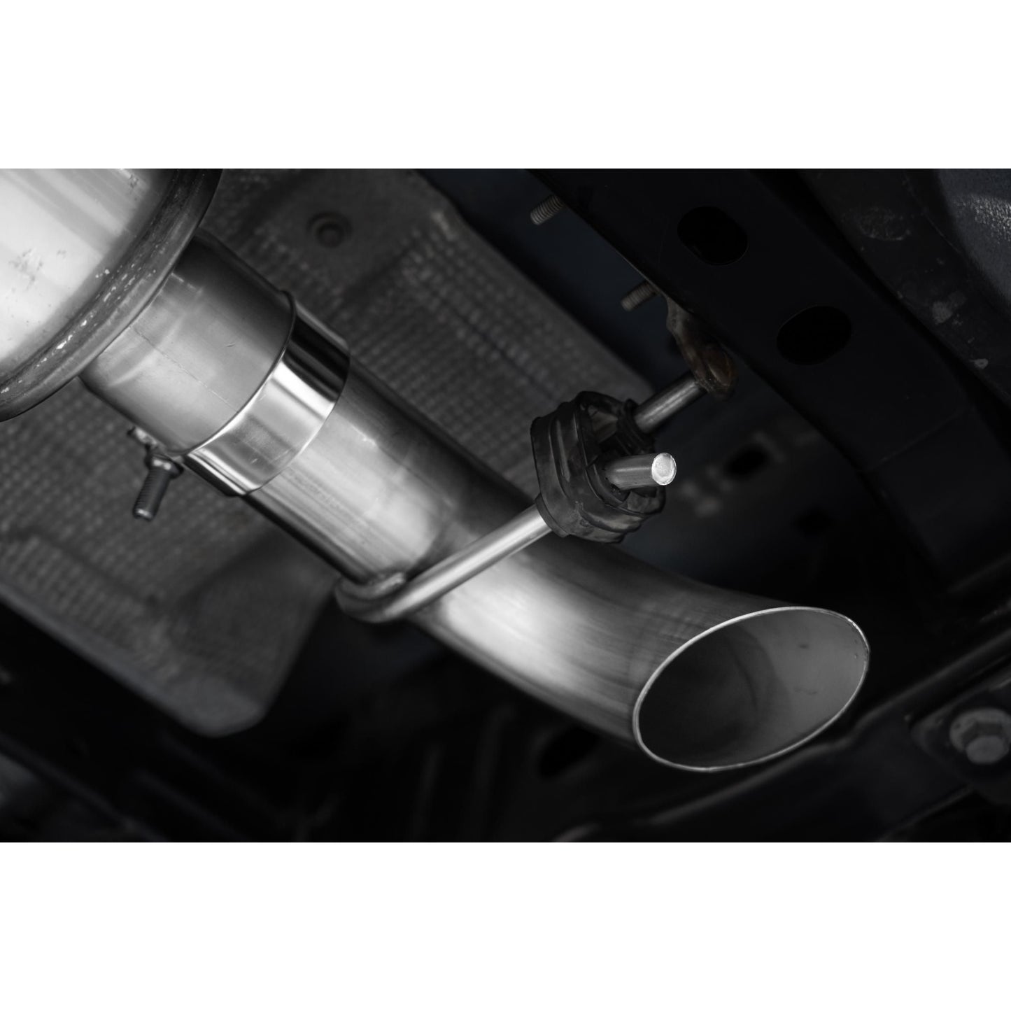 MBRP | 2021-Up Ford Bronco 2.3L/2.7L T304 Stainless Steel 3 Inch Cat-Back Single High Clearance Rear Exit Touring Armor Pro  | S5245304