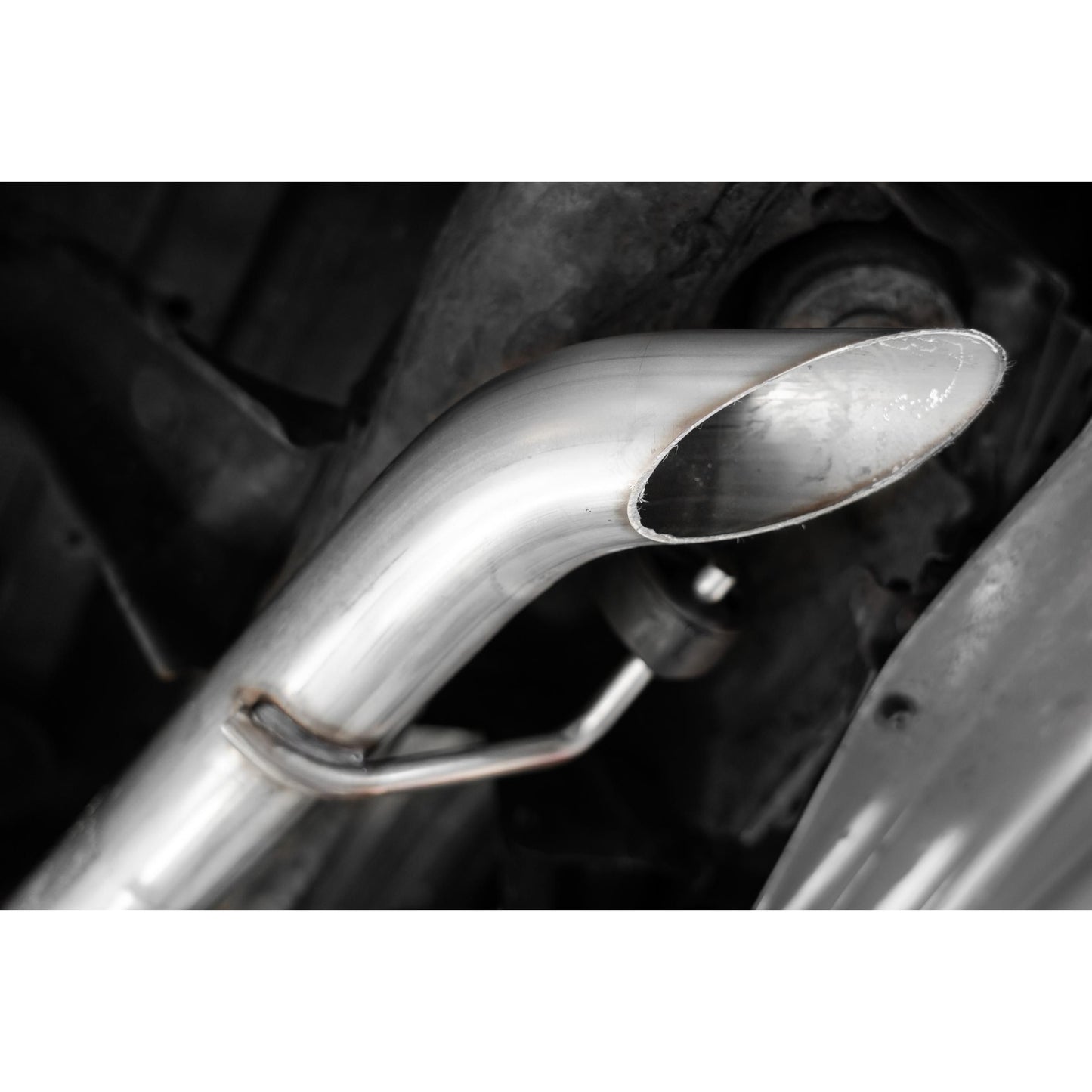 MBRP | 03-24 Toyota 4Runner 11-16 Toyota Land Cruiser Prado Armor Lite Aluminized Steel 2.5 Inch Cat-Back High Clearance Turn Down Single Rear Exit  Exhaust System | S5343AL