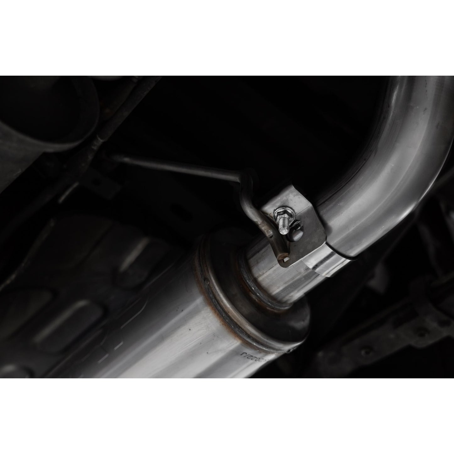 MBRP | 2022-Up Nissan Frontier 3.8L Turn Down Aluminized Steel 2.5 Inch Cat-Back 3 Inch Single High Clearance Rear Exit Armor Lite Series  | S5409AL