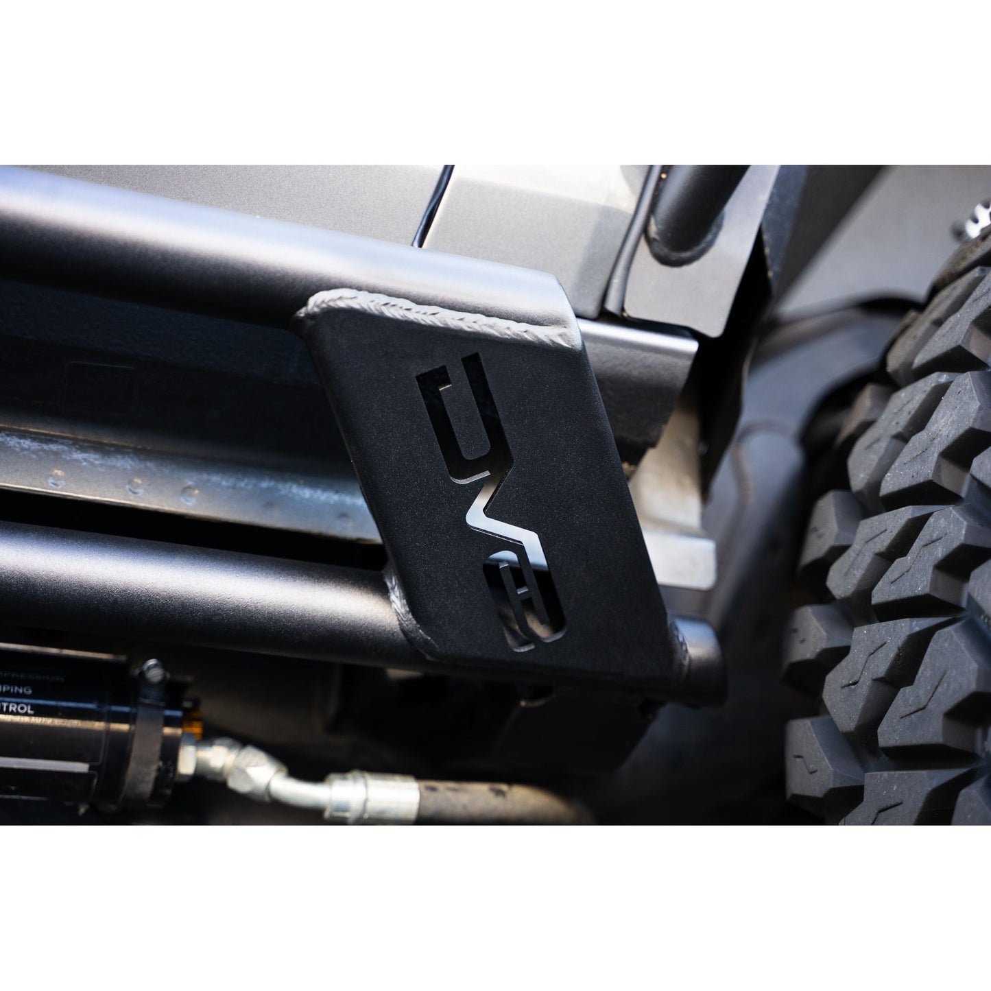 DV8 Off-Road 2021-2024 Ford Bronco | FS-15 Series 2-Door Rock Sliders C3| SRBR-04