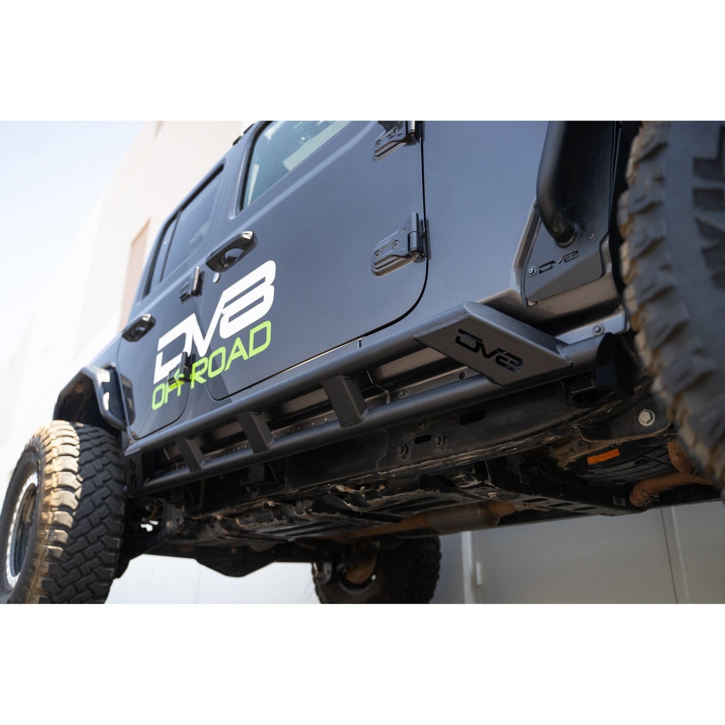 DV8 Off-Road 2018-2024 Jeep Wrangler JL | FS-15 Series 4-Door Rock Sliders C3| SRJL-07