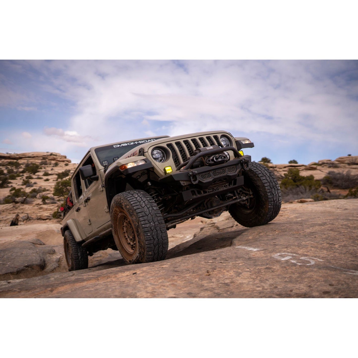 DV8 Off-Road 2018-2024 Wrangler JL & Gladiator JT | Spec Series Front Bumper C3| FBJL-09