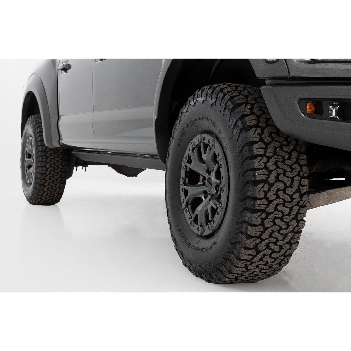 ROUGH COUNTRY 2.5 Inch Lift Kit | Ford Raptor 4WD (2019-2020) | 51031