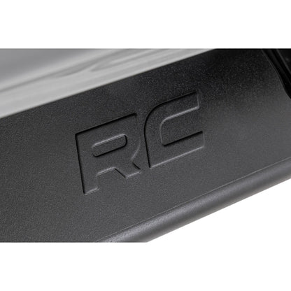 ROUGH COUNTRY OV2 Running Boards | Side Step Bars | Crew Cab | Ford F-150/Lightning/F-250/F-350 (15-25) | 14011