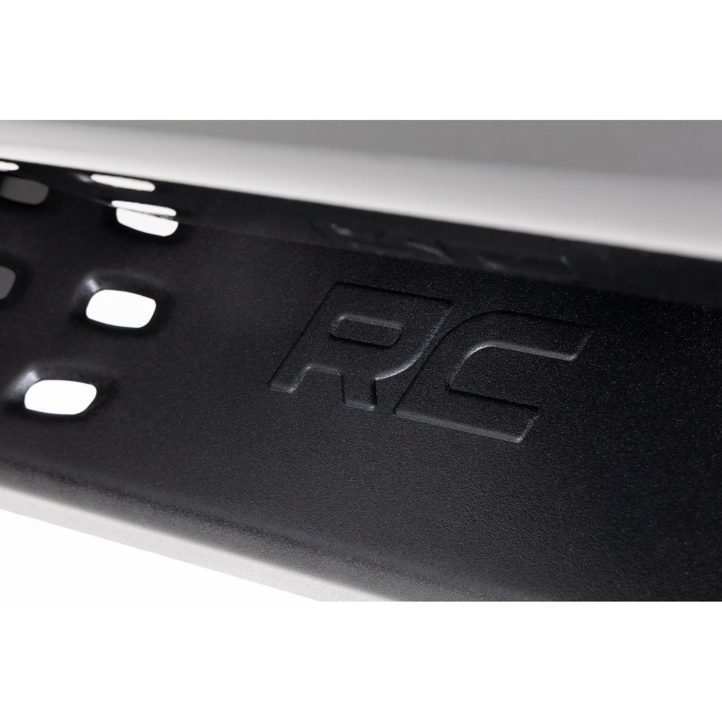 Rough Country RPT2 Running Board I 44006