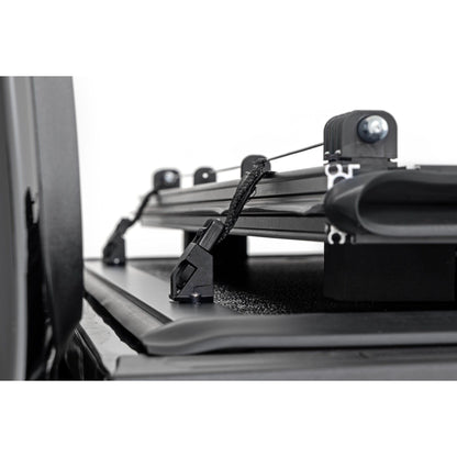 ROUGH COUNTRY Hard Low Profile Bed Cover | 5' Bed | Chevy/GMC Canyon/Colorado (15-25) | 47120500B