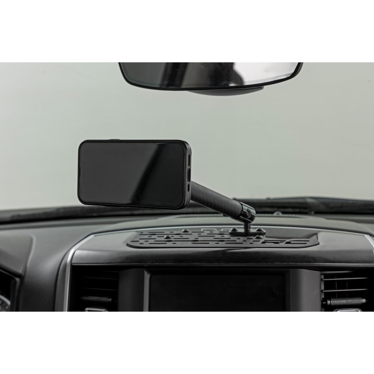 ROUGH COUNTRY Dash Mount | 10" Mag Safe Mount Kit | 8in Screen | Ram 1500 4WD (2019-2024) | 33003