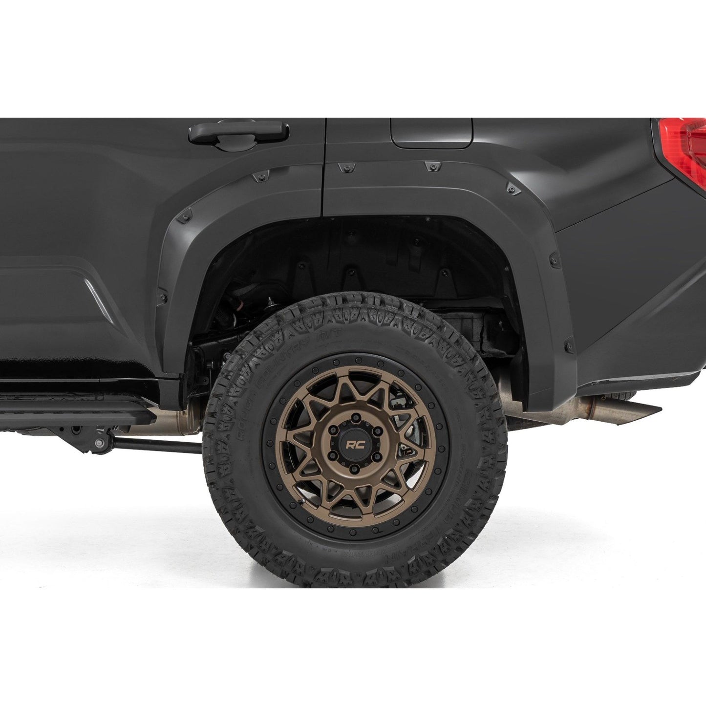 ROUGH COUNTRY Fender Flares | 1L0 Cutting Edge | Toyota 4Runner 2WD/4WD (2025) | F-T12511-1L0