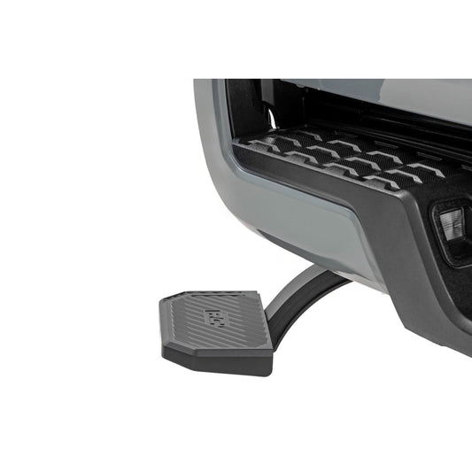 ROUGH COUNTRY Retractable Bed Step | Manual Pull | Toyota Tacoma 2WD/4WD (2016-2023) | PW049818
