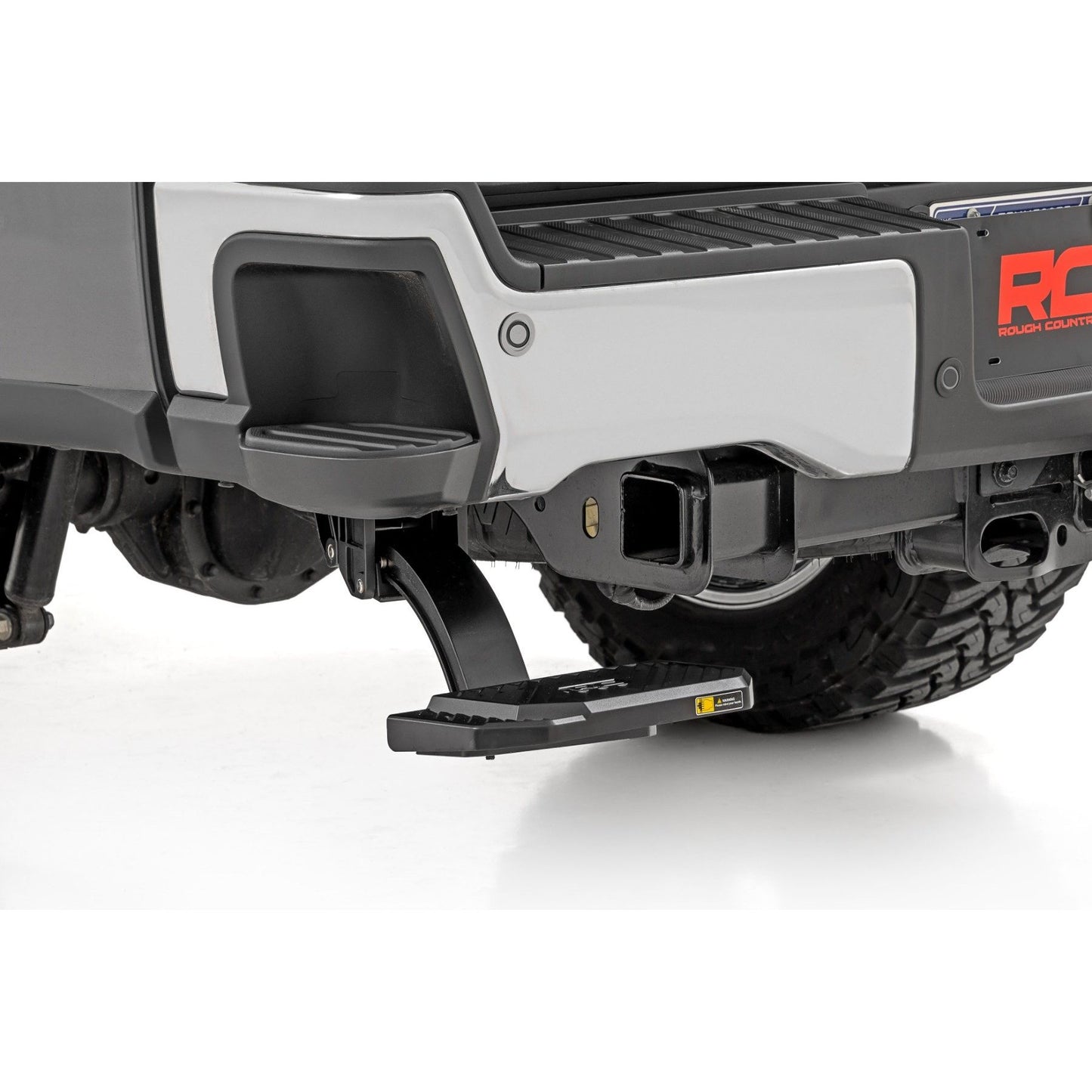 ROUGH COUNTRY Retractable Bed Step | Manual Pull | Ford F-250/F-350 Super Duty (23-26) | PW051579