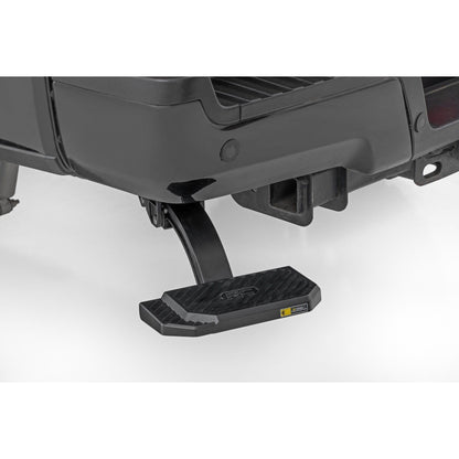 ROUGH COUNTRY Retractable Bed Step | Manual Pull | Ford F-250/F-350 Super Duty (17-22) | PW049815