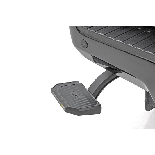 ROUGH COUNTRY Retractable Bed Step | Manual Pull | Ford F-250/F-350 Super Duty (17-22) | PW049815