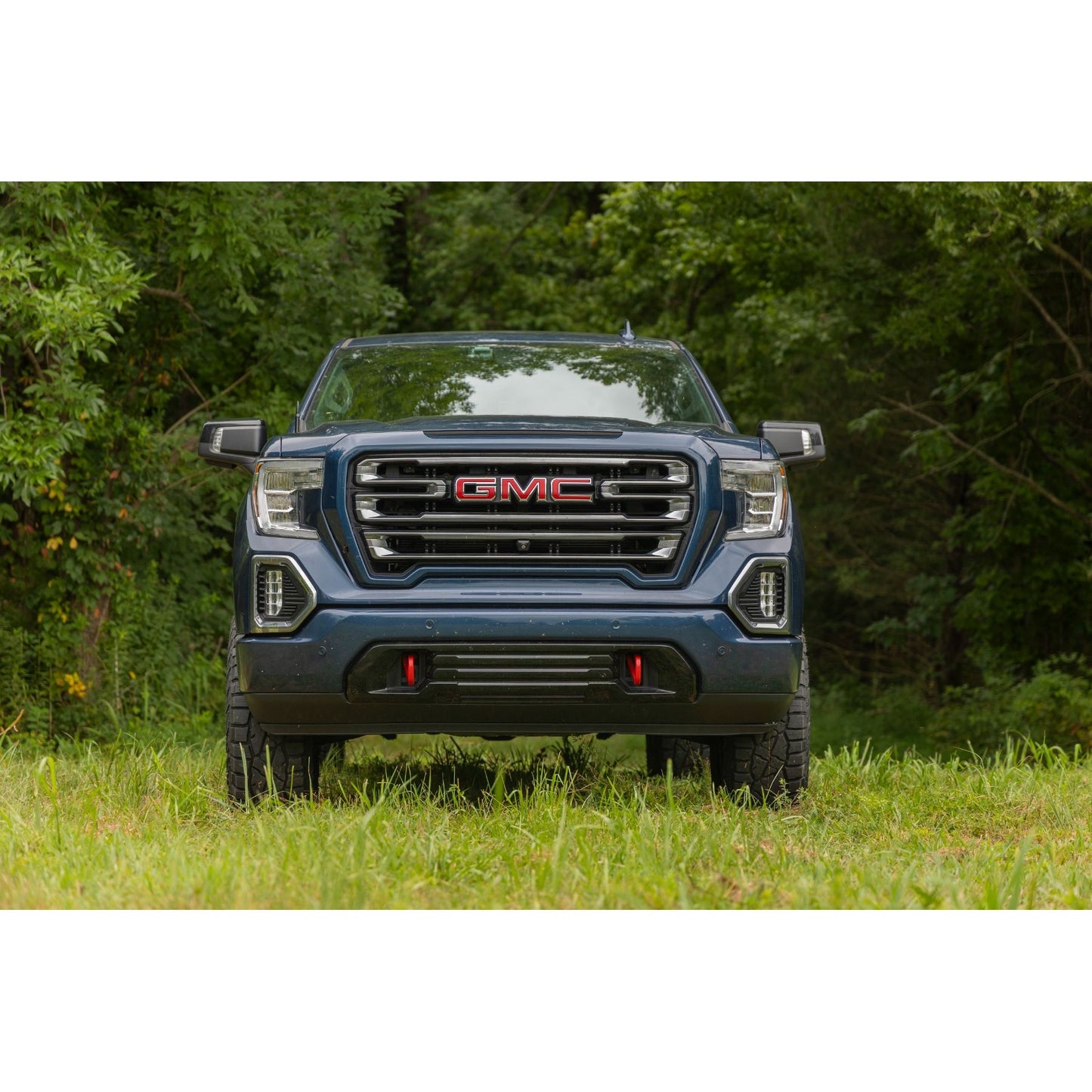ROUGH COUNTRY 3.5 Inch Lift Kit | Mono Leaf Rear | M1 Struts/M1 | GMC Sierra 1500 2WD/4WD (2019-2025 & Classic) | 28840RED
