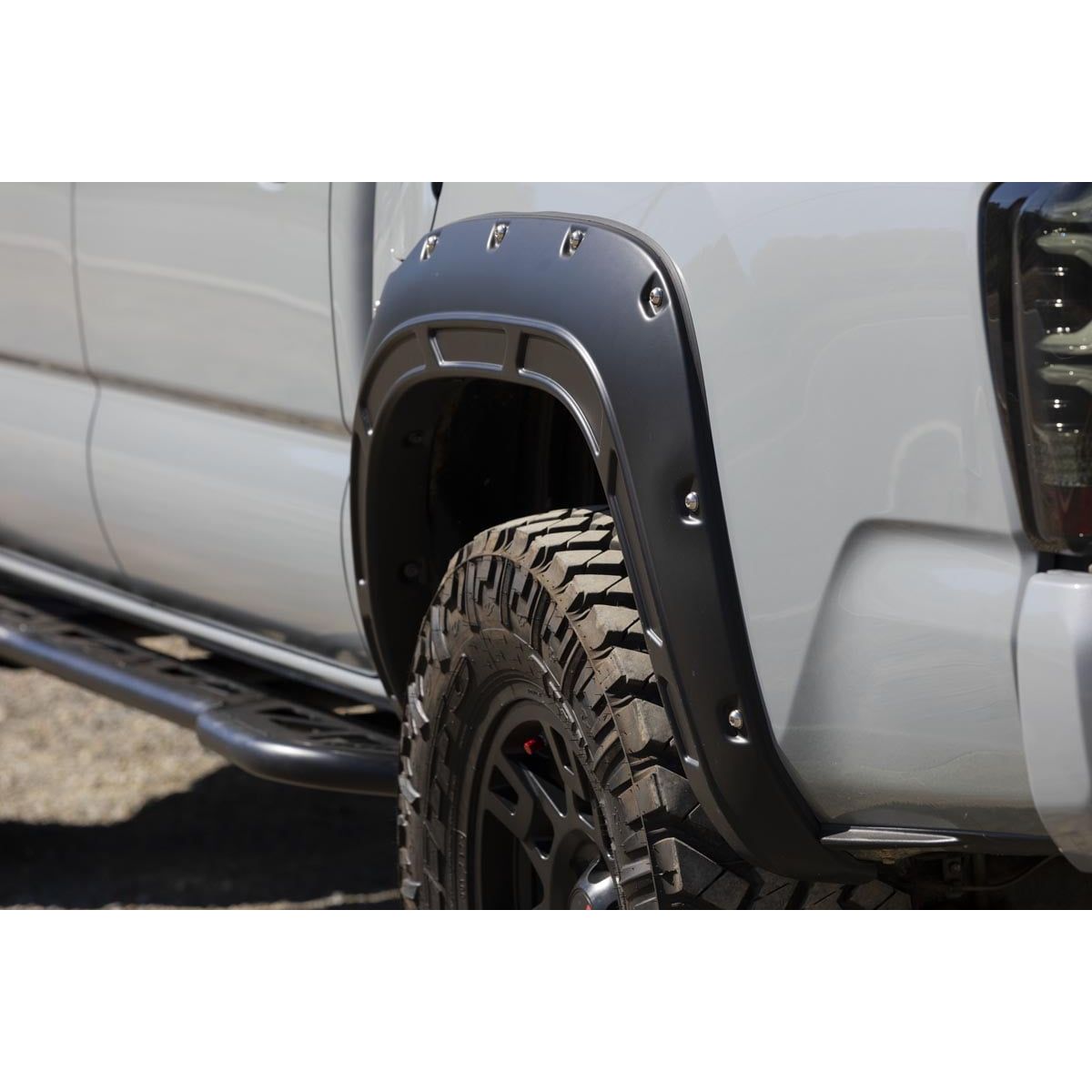 Rough Country 089 | Wind Chill Pearl Fender Flares I A-T11621-089