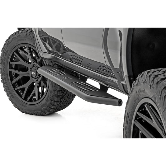 ROUGH COUNTRY OV2 Running Boards | Side Step Bars | Crew Cab | Chevy/GMC 1500/2500HD (19-26 & Refresh) | 14009