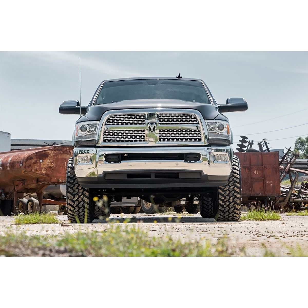 Rough Country M1 Monotube 2.5 Inch Lift Kit I 31840