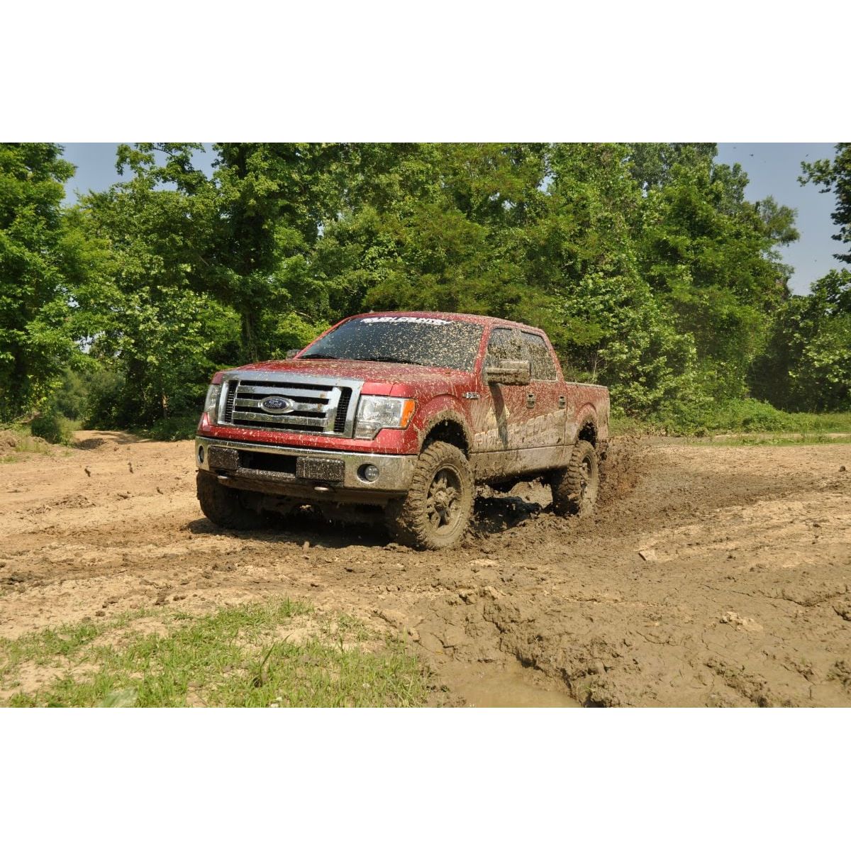 Rough Country M1 Struts w/M1 Rear Shocks 6 Inch Lift Kit I 59840