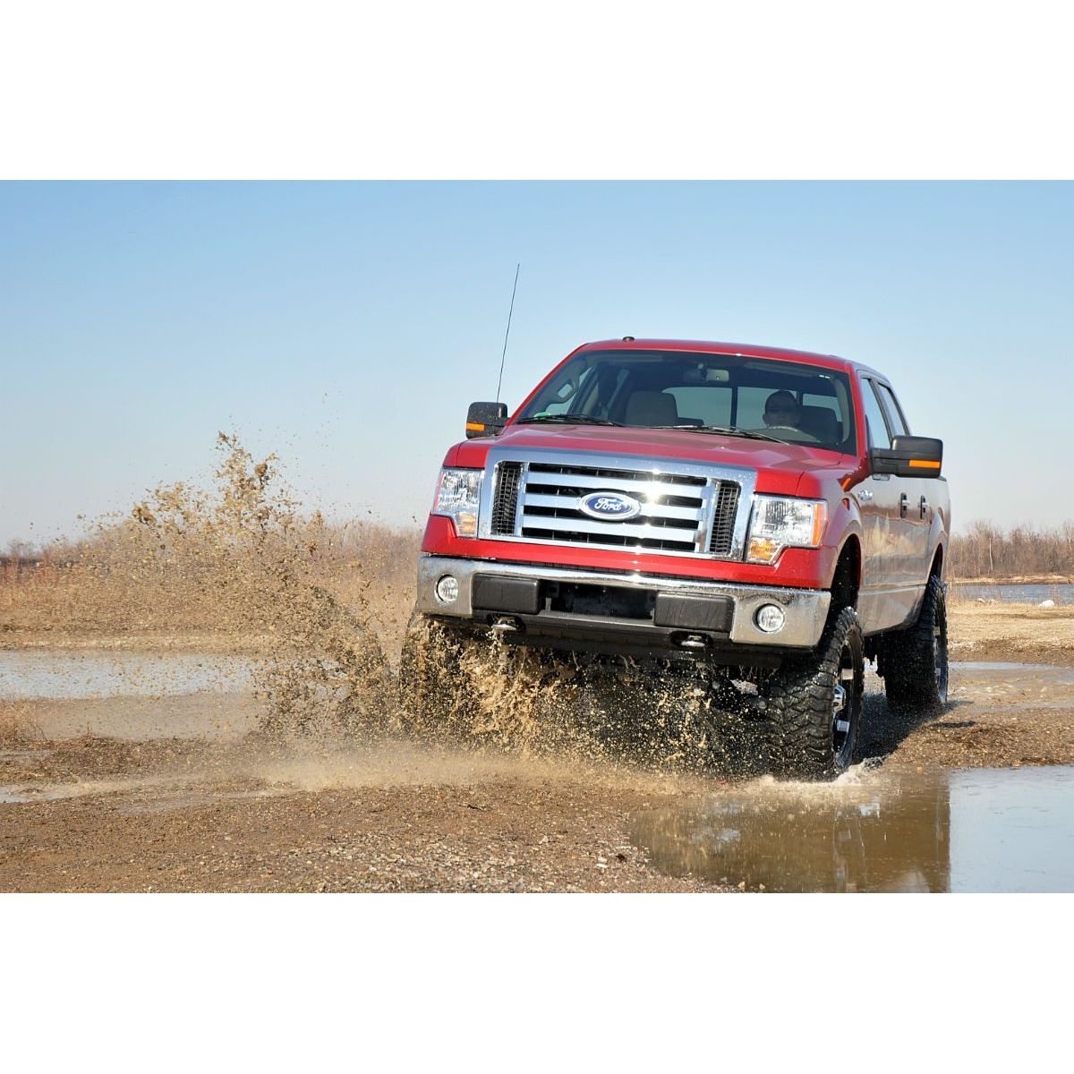 Rough Country M1 Struts w/M1 Rear Shocks 6 Inch Lift Kit I 59840