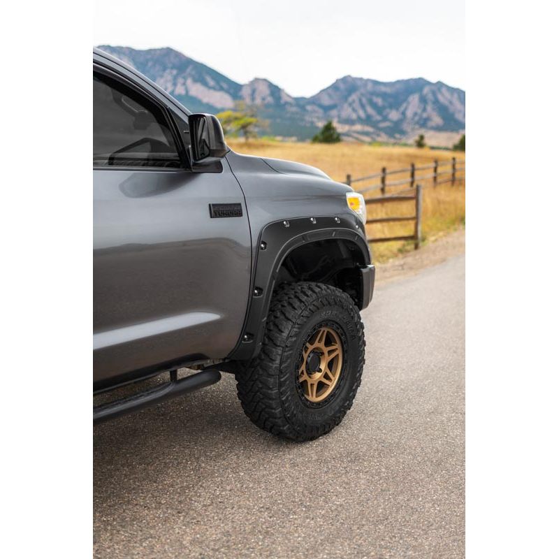 ROUGH COUNTRY Fender Flares | Defender | 1D6 Silver Sky Metallic | Toyota Tundra (14-21) | A-T11411-1D6