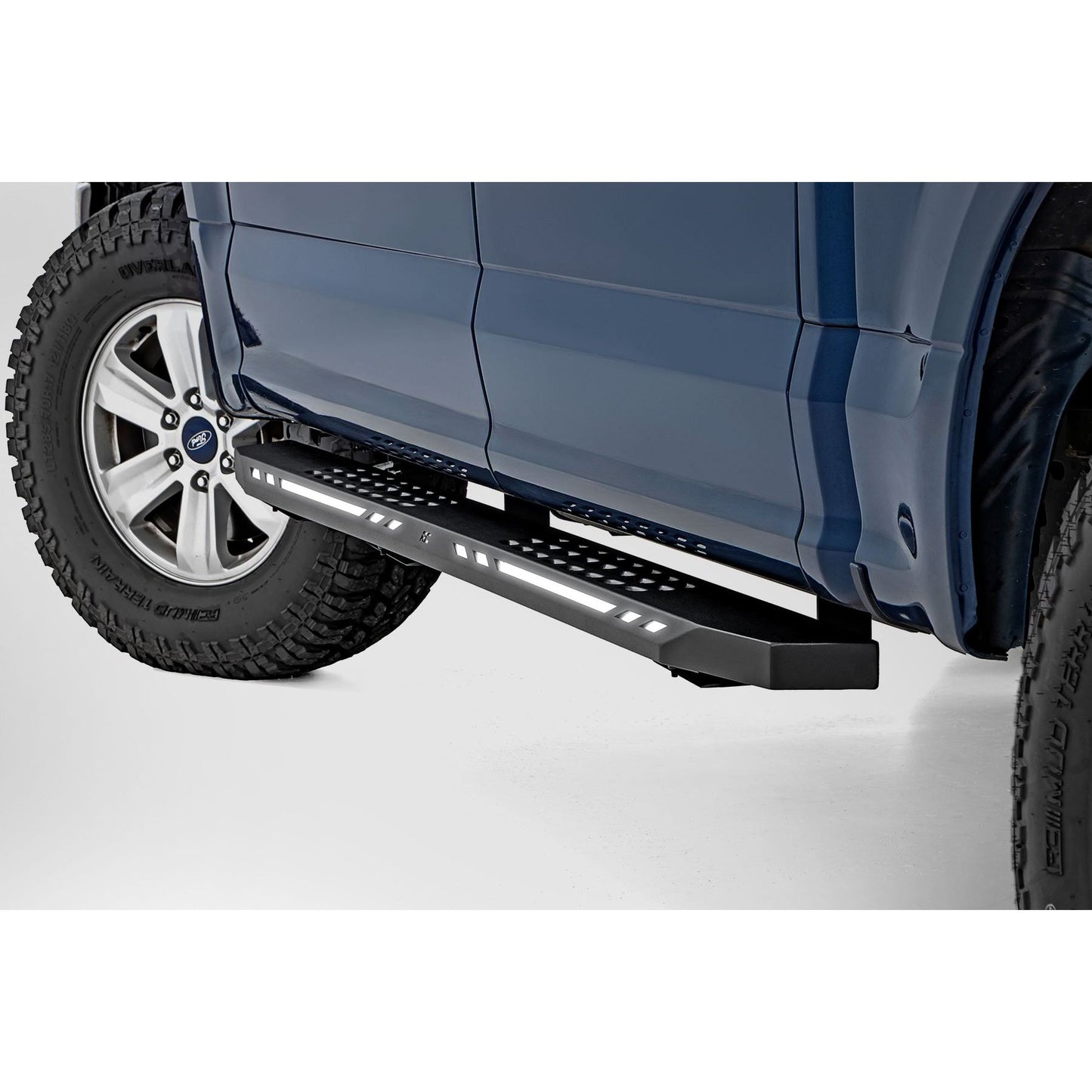 ROUGH COUNTRY AC2 Running Boards | Amber/White | Crew Cab | Ford F-150/Lightning/F-250/F-350/Raptor (15-25) | 57005