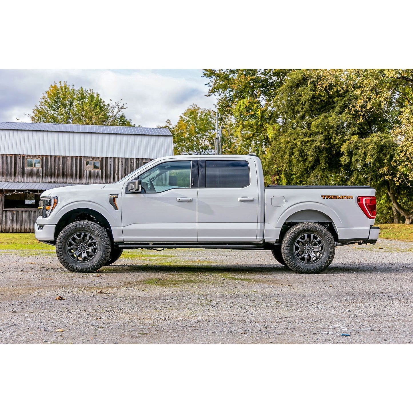 Rough Country Lifted N3 Struts 2.5 Inch Lift Kit I 51028