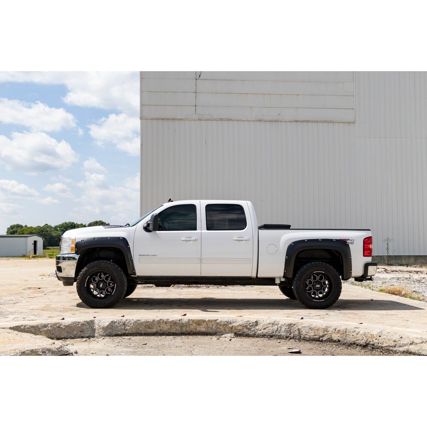 ROUGH COUNTRY Pocket Fender Flares | 6'7" & 8' Bed | GCN Victory Red | Chevy Silverado 1500/2500HD/3500HD (07-14) | F-C10714B-GCN
