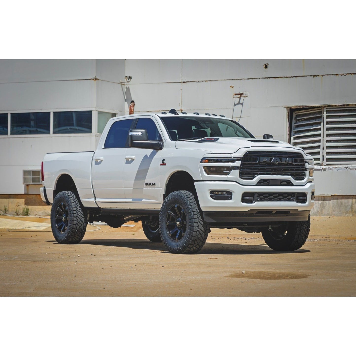 ROUGH COUNTRY 5 Inch Lift Kit | M1 | Ram 2500 4WD (2025-2026) | 38540