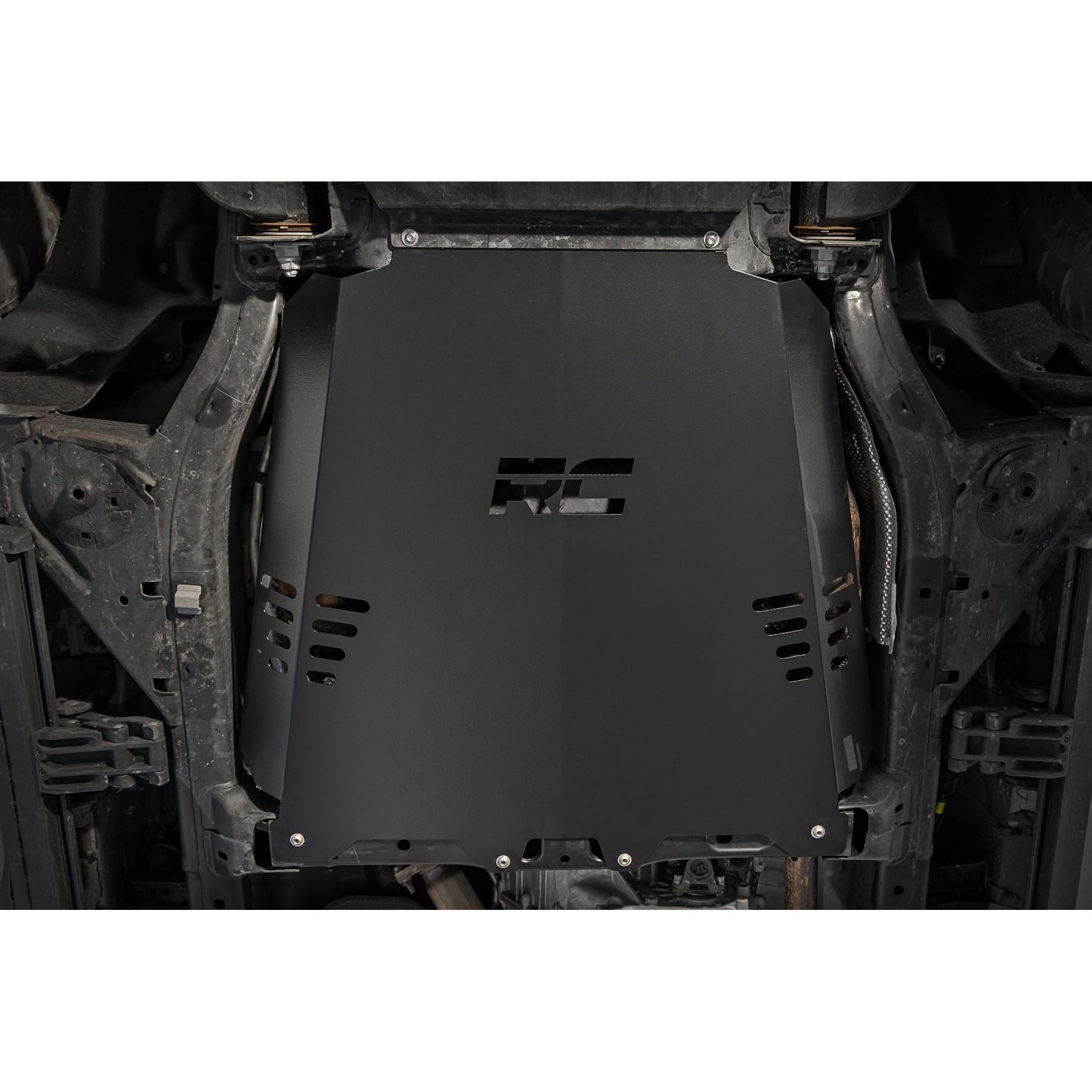 ROUGH COUNTRY Catalytic Converter Shield | Toyota Tundra 2WD/4WD (2022-2025) | 75010