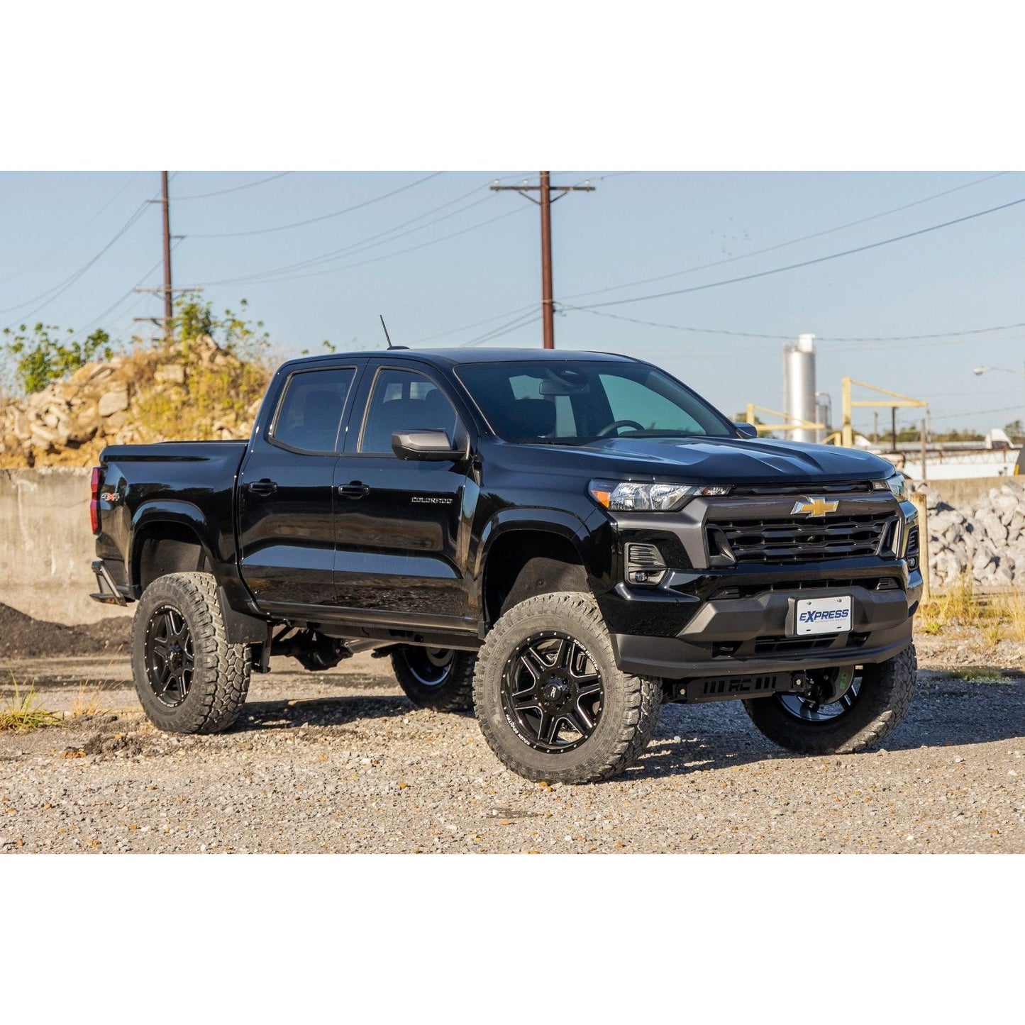 Rough Country M1 Struts w/M1 Rear Shocks 6 Inch Lift Kit I 13340