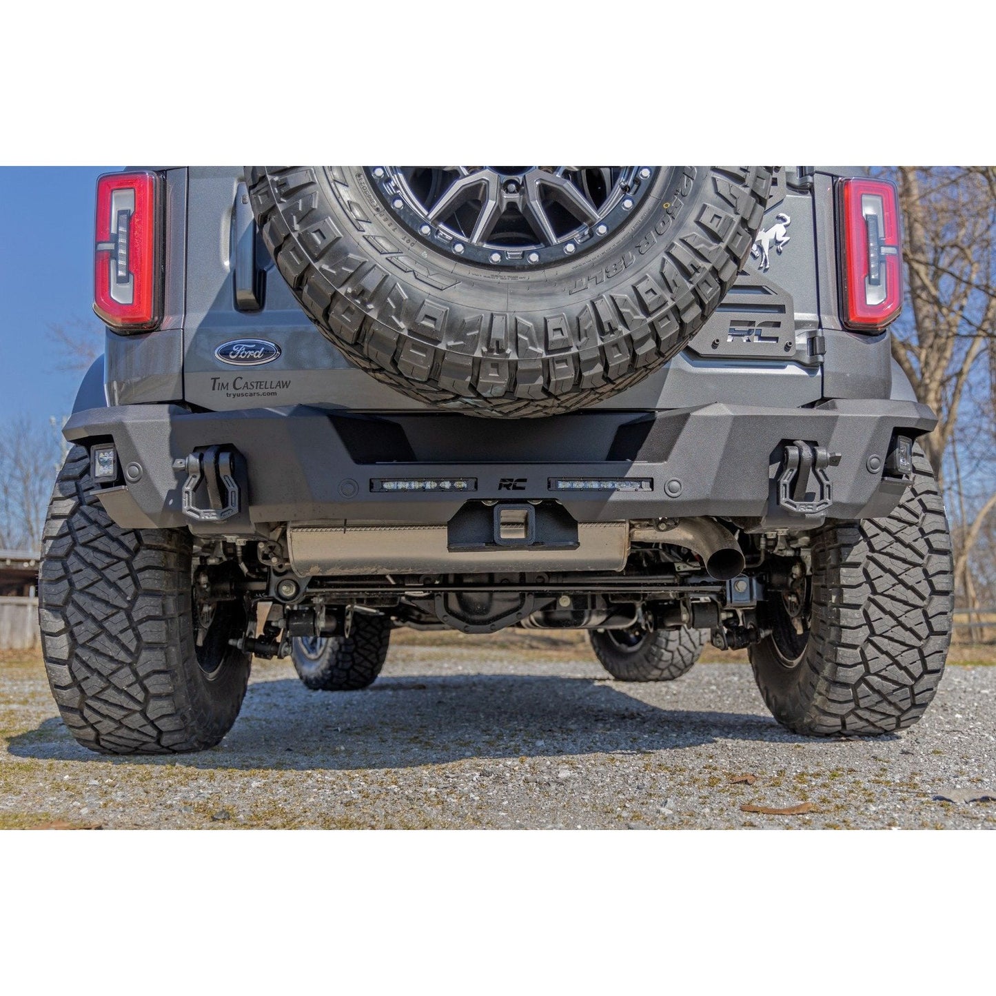 Rough Country with 6" Slim Line | Black Series Flood Cubes Rear Bumper I 51093