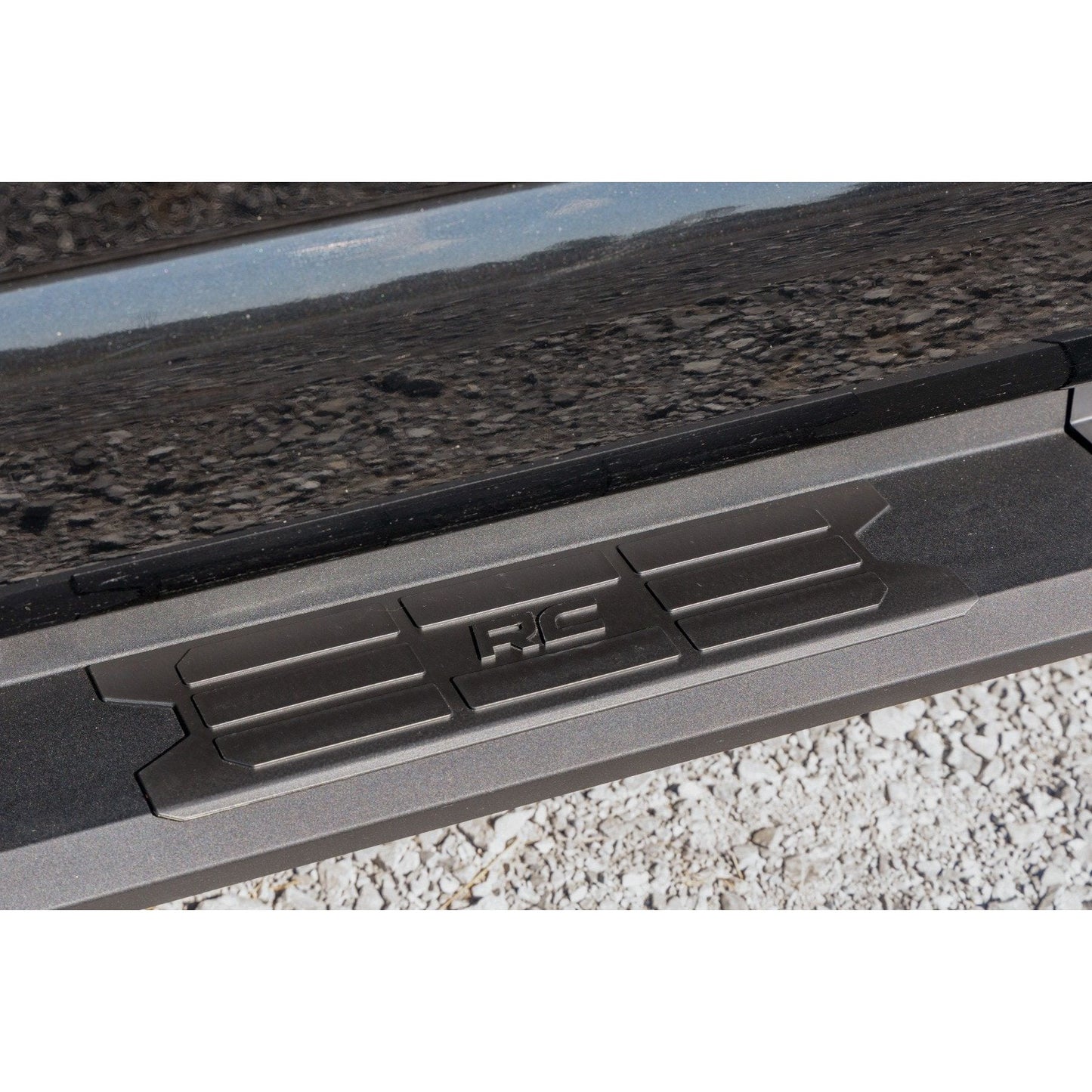 Rough Country HD2 Aluminum Running Boards I SRB041785A