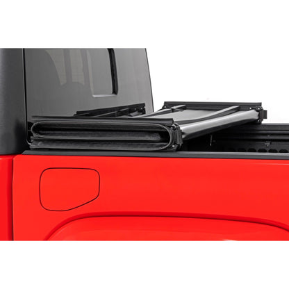 ROUGH COUNTRY Soft Tri-Fold Bed Cover | 5' Bed | Jeep Gladiator JT 4WD (2020-2025) | 41620500A