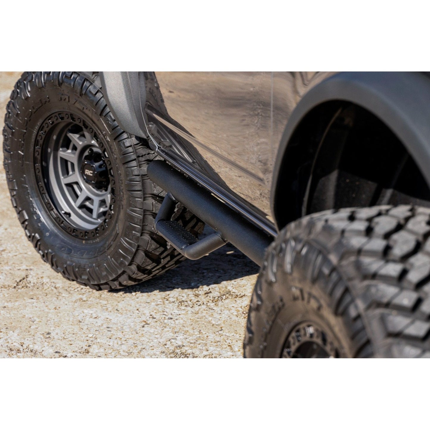 Rough Country Nerf Steps I RCF21582DA