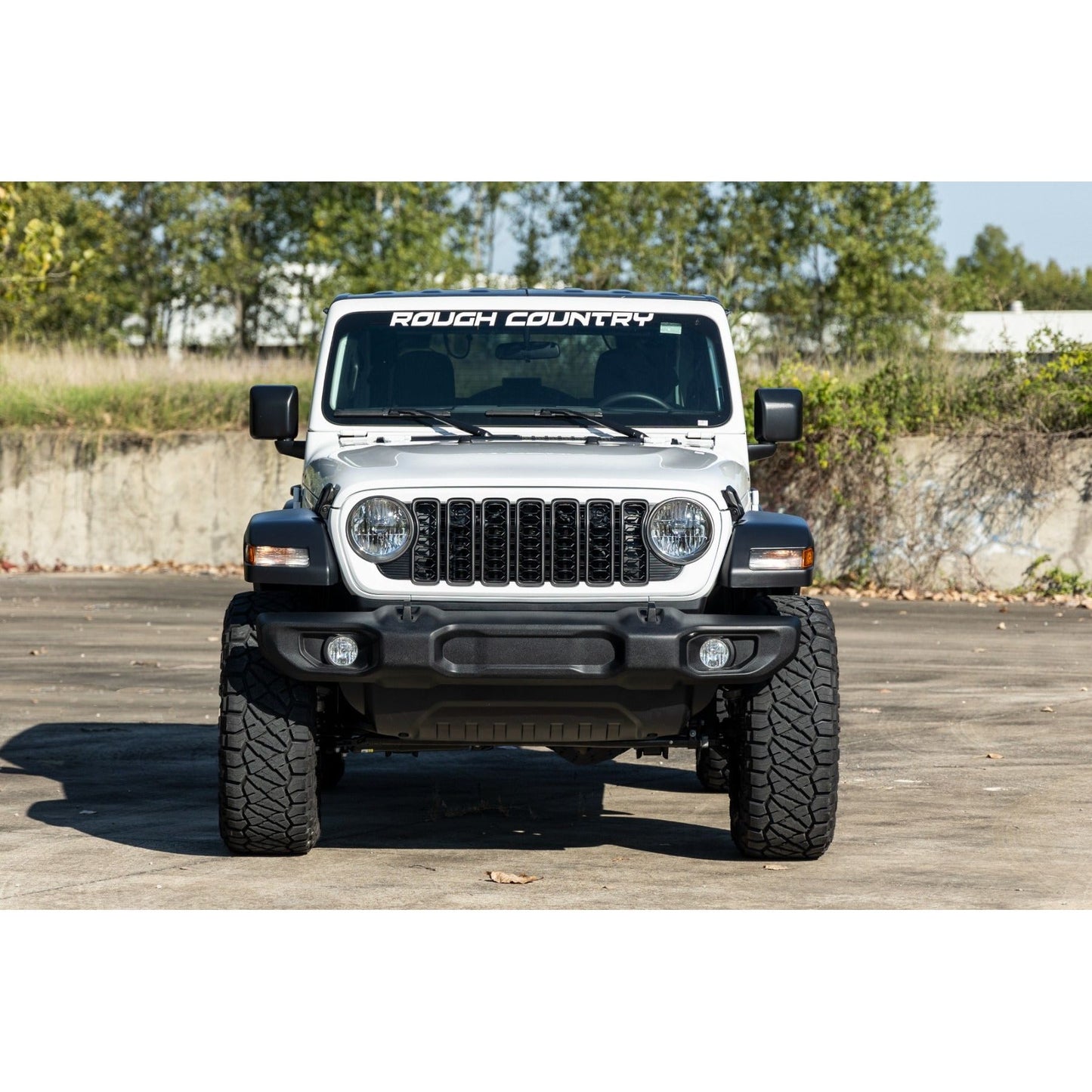 Rough Country V2 Monotube 2.5 Inch Lift Kit I 79670