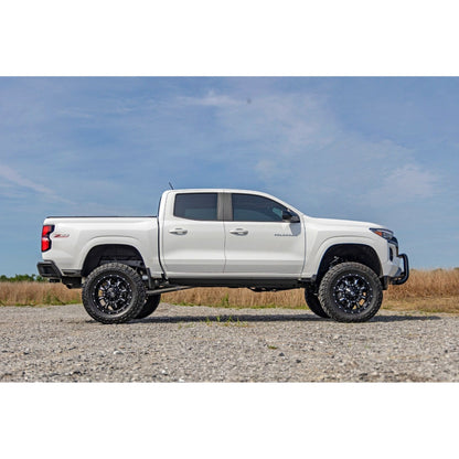 Rough Country M1 Struts w/M1 Rear Shocks 6 Inch Lift Kit I 13340