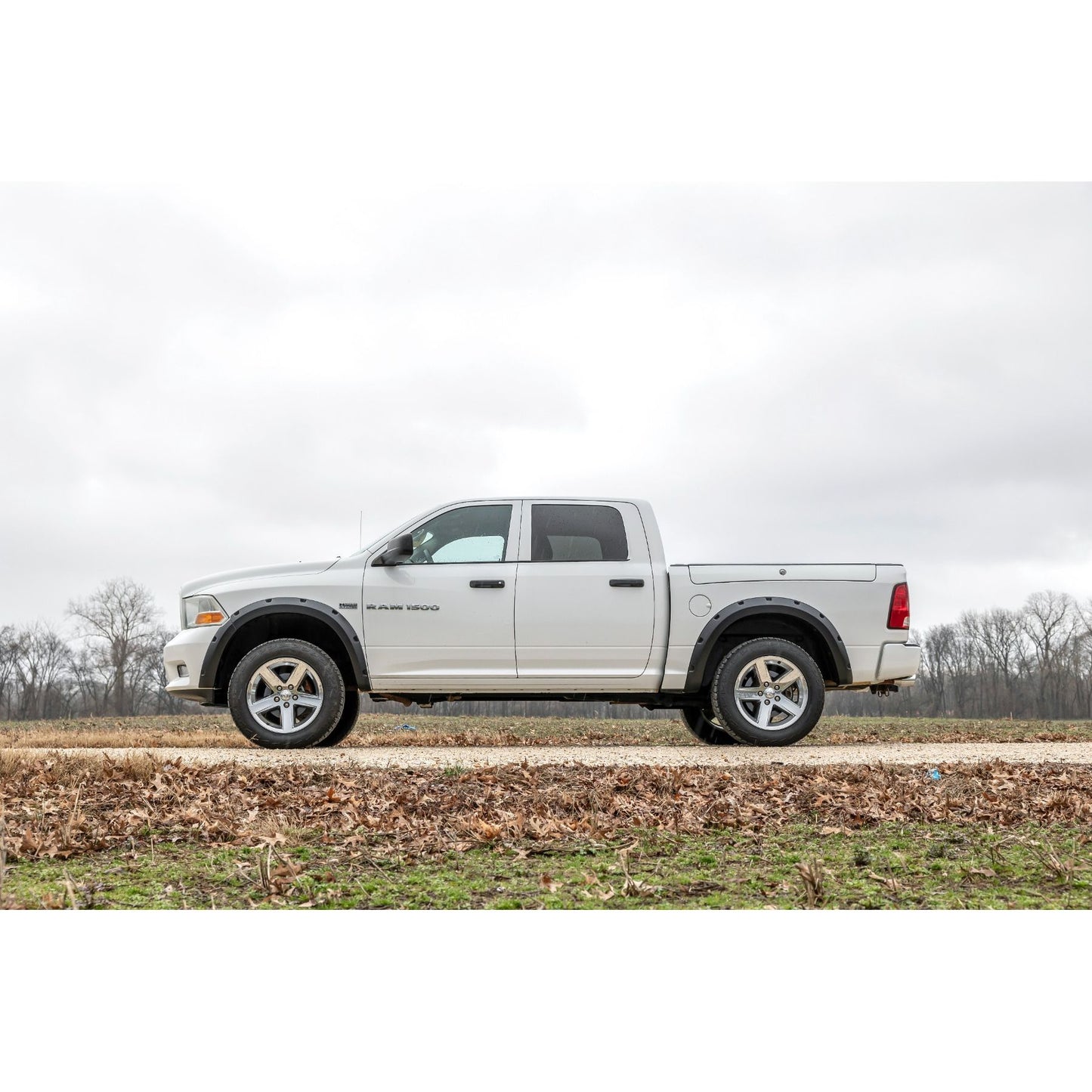ROUGH COUNTRY Pocket Fender Flares | GW7 Bright White | Ram 1500 2WD/4WD (2009-2018 & Classic) | F-D10911B-GW7