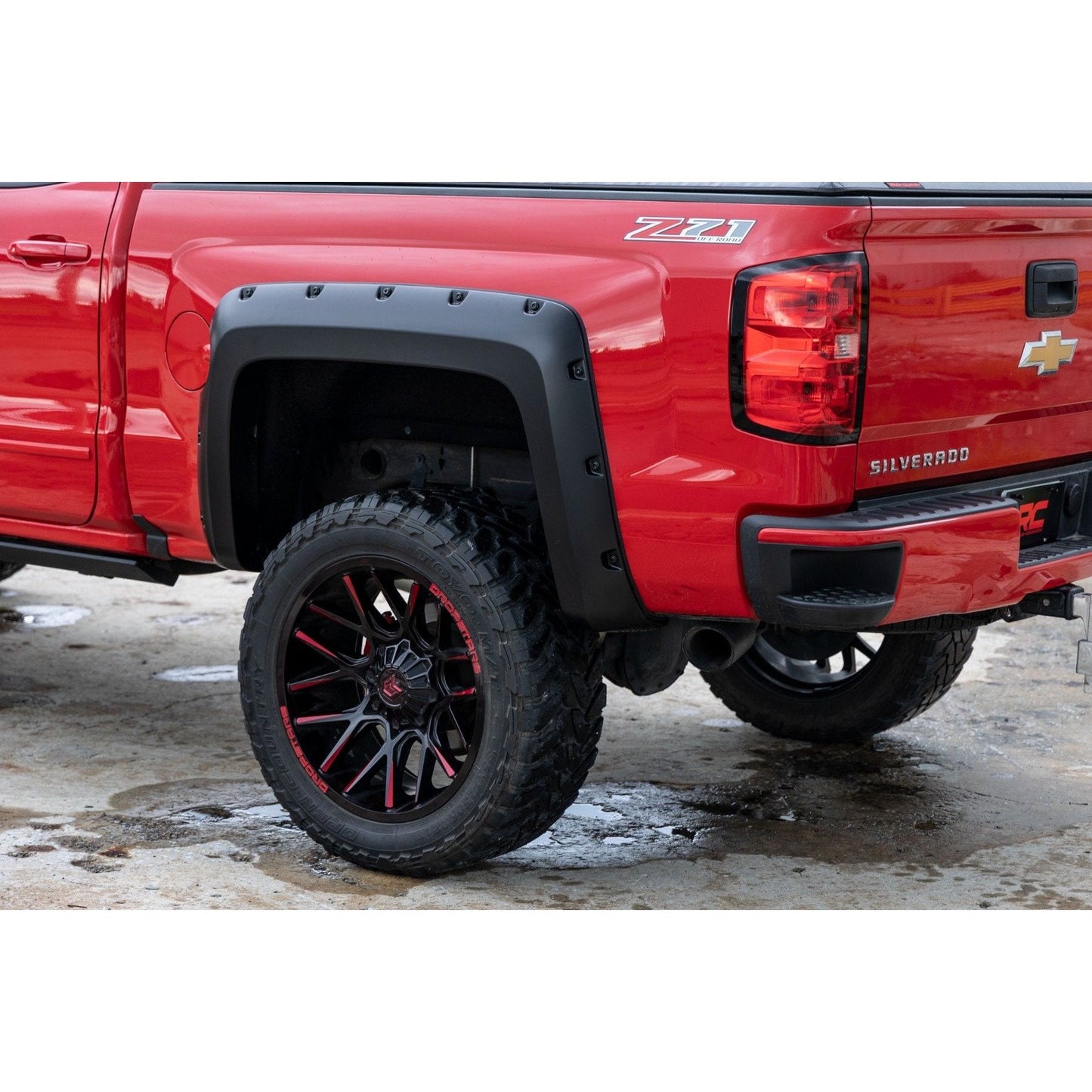 Rough Country 6'7" Bed & 8' Bed Pocket Fender Flares I F-C11412B-G7C