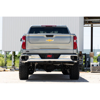 Rough Country 4.3L, 5.3L, 6.2L 6 Inch Lift Kit I 21740