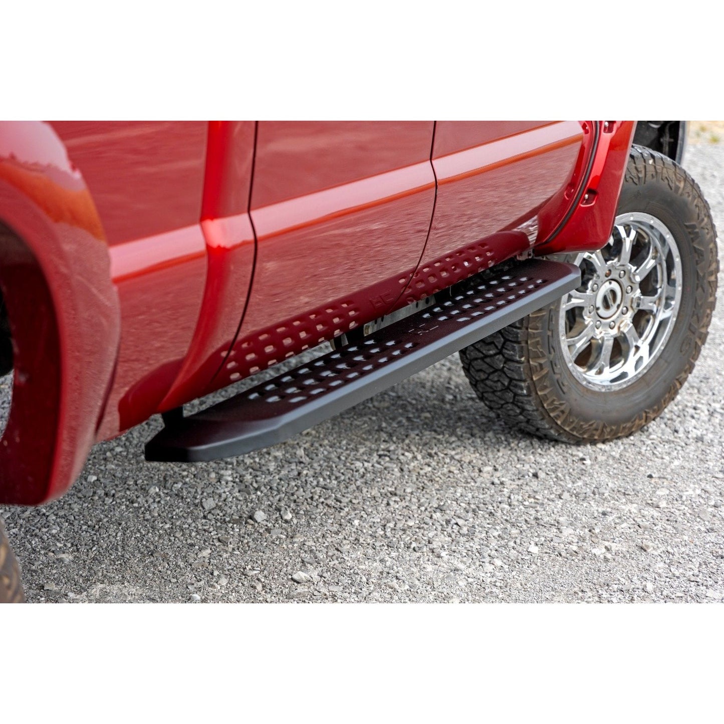 Rough Country RPT2 Running Board I 44009