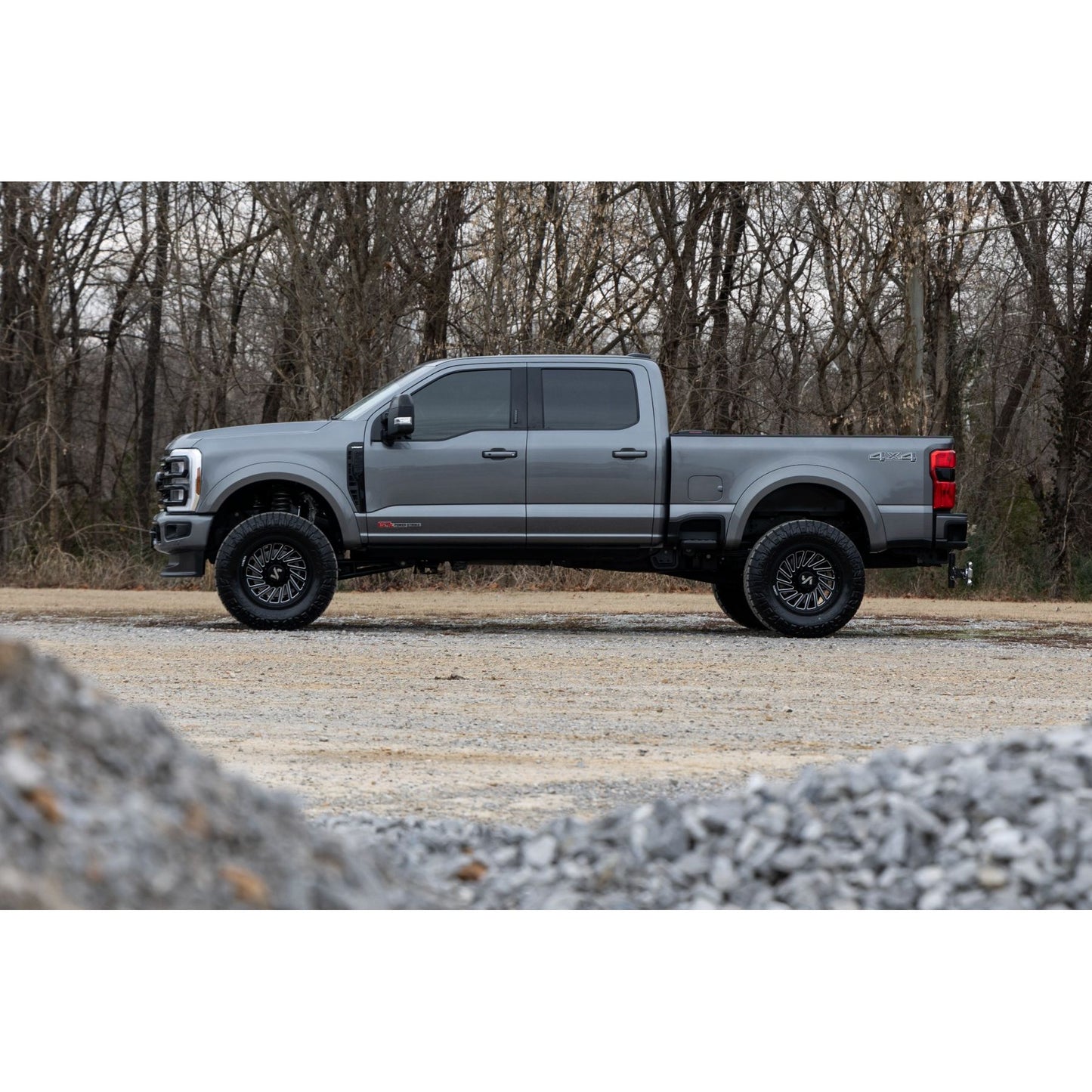 ROUGH COUNTRY Sport Fender Flares | M7 Carbonized Gray | Ford F-250/F-350 Super Duty (23-26) | S-F20231-M7