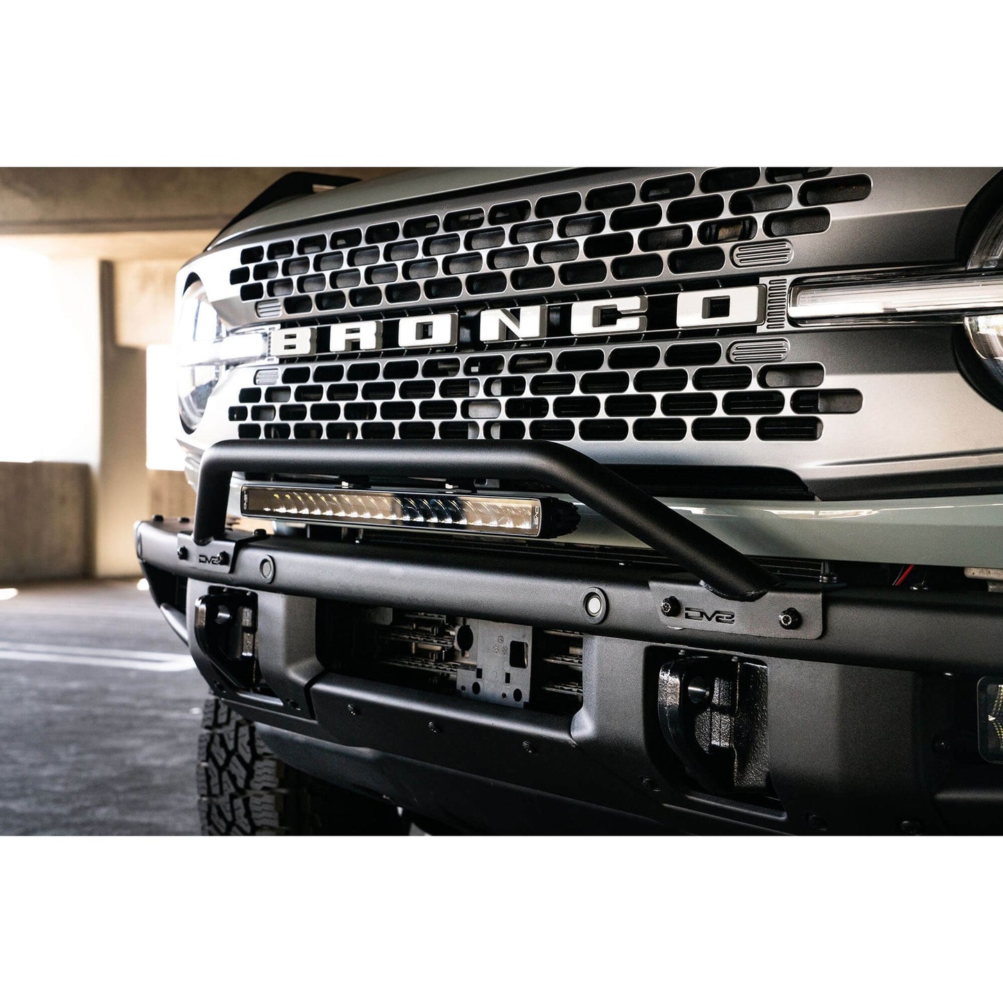 DV8 Off-Road 2021-2024 Ford Bronco | Factory Bumper Bull Bar C3| LBBR-06